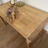Table basse en bois brut