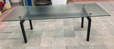 Table LC6 Le Corbusier Grained slab