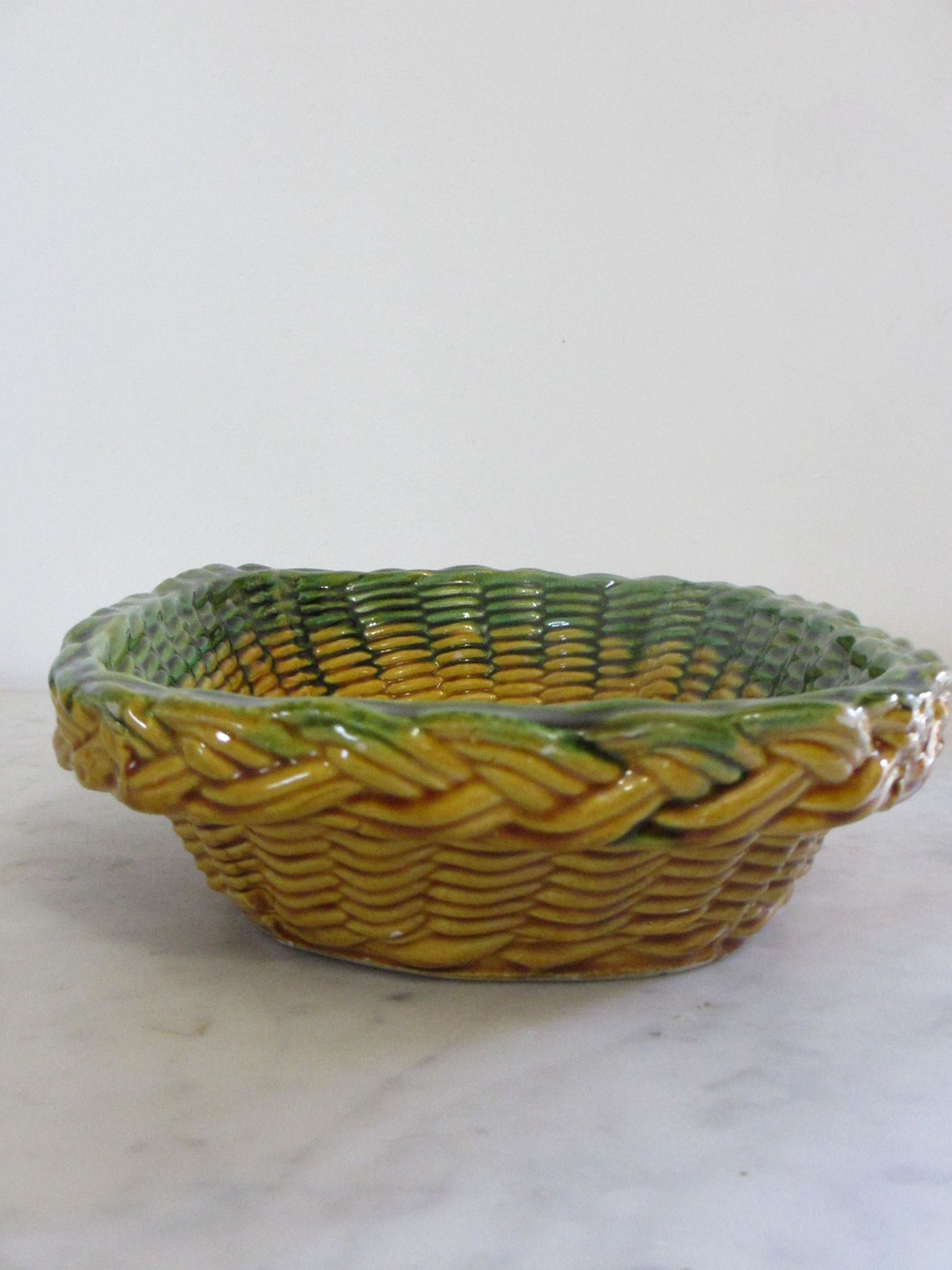Basket in slurry of Vallauris AM .