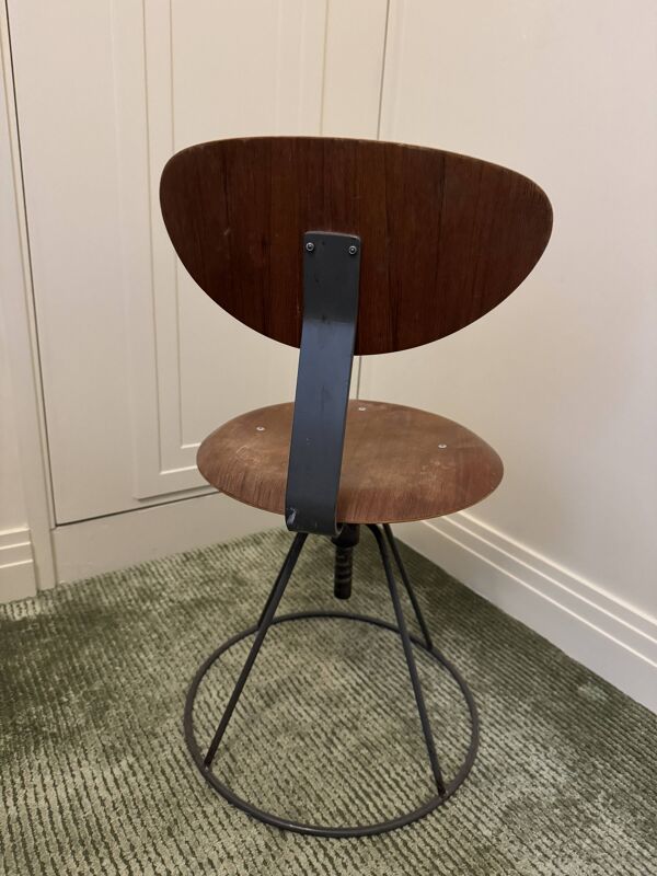 Chaise industrielle en bois et acier
