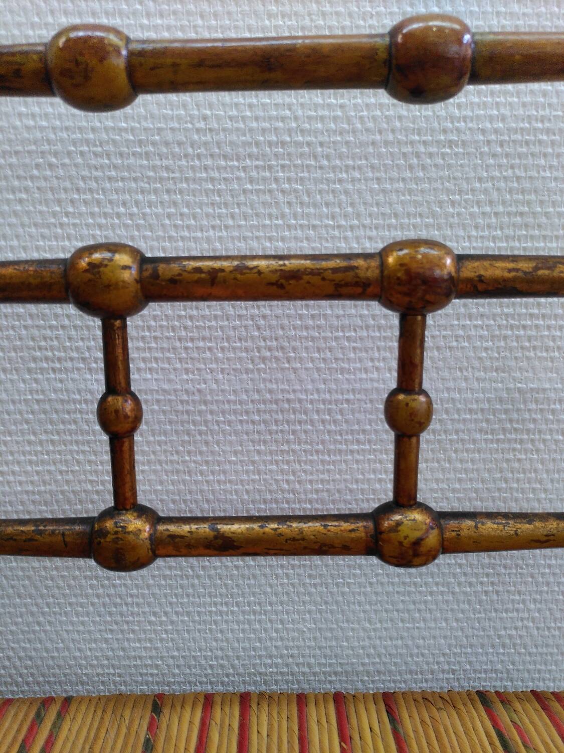 Wood and straw corner chair