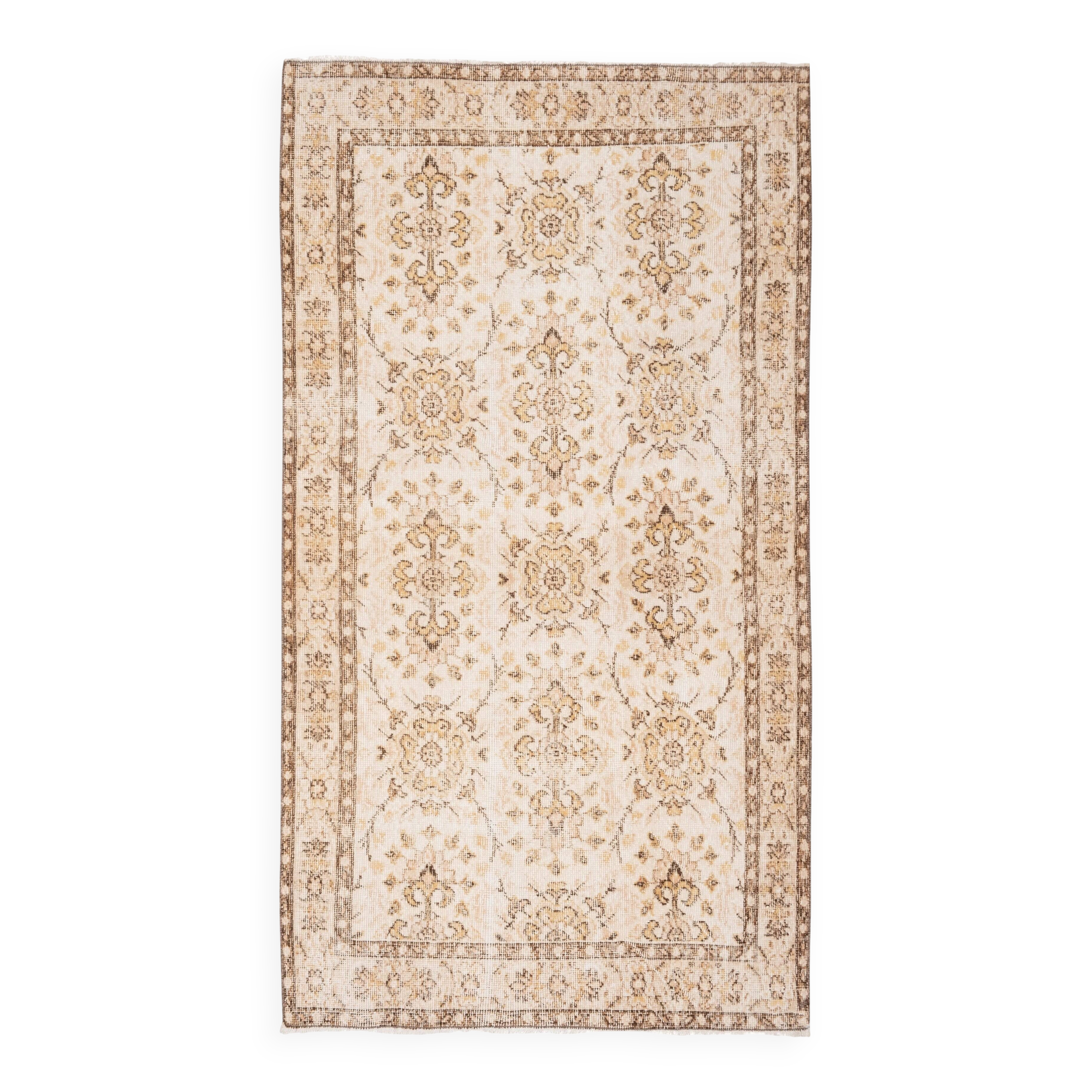 Vintage handmade Turkish rug 117x211 cm