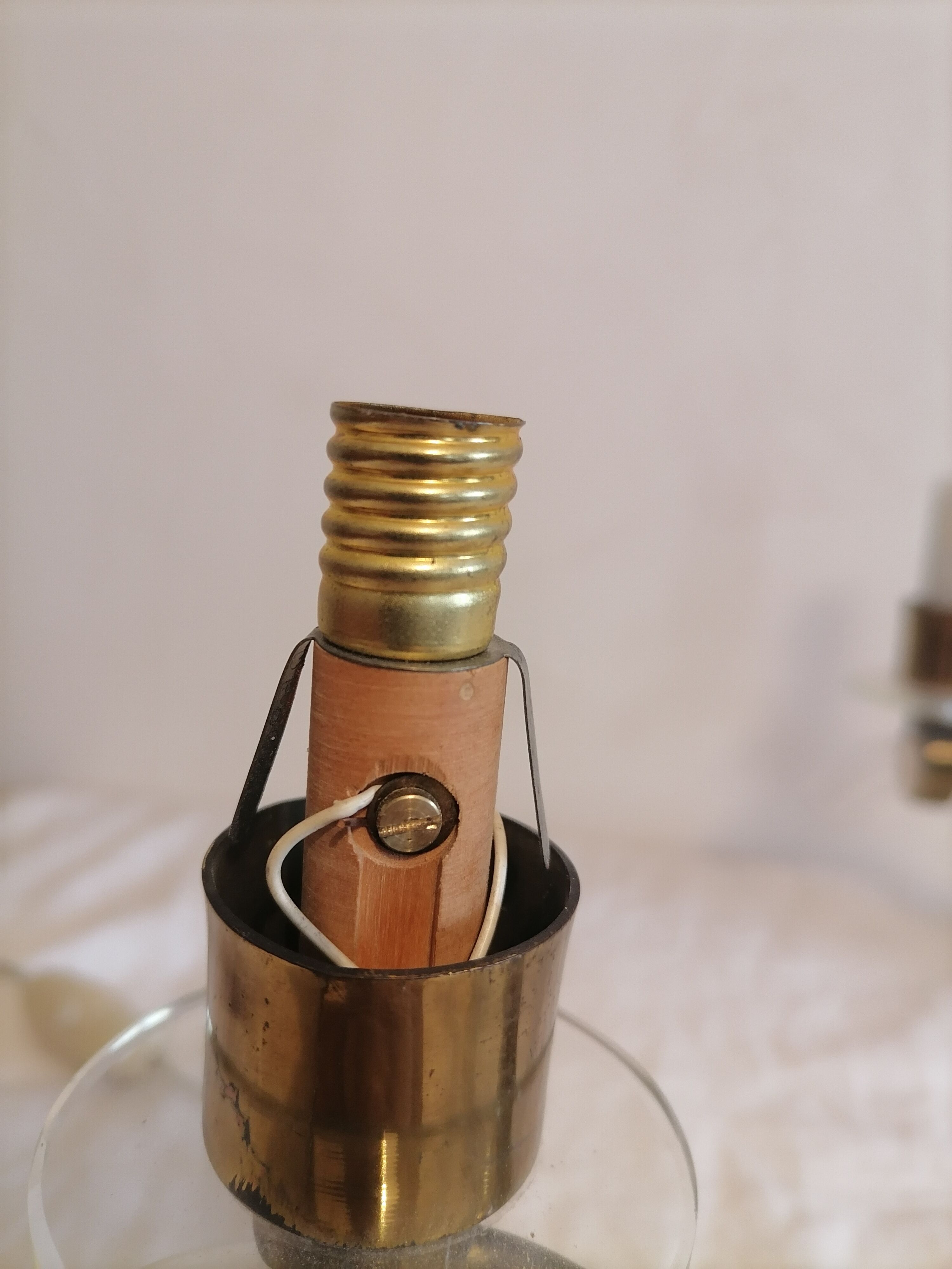 Pair of lamp. Early 20th century.