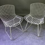 Pair of Bertoïa chairs