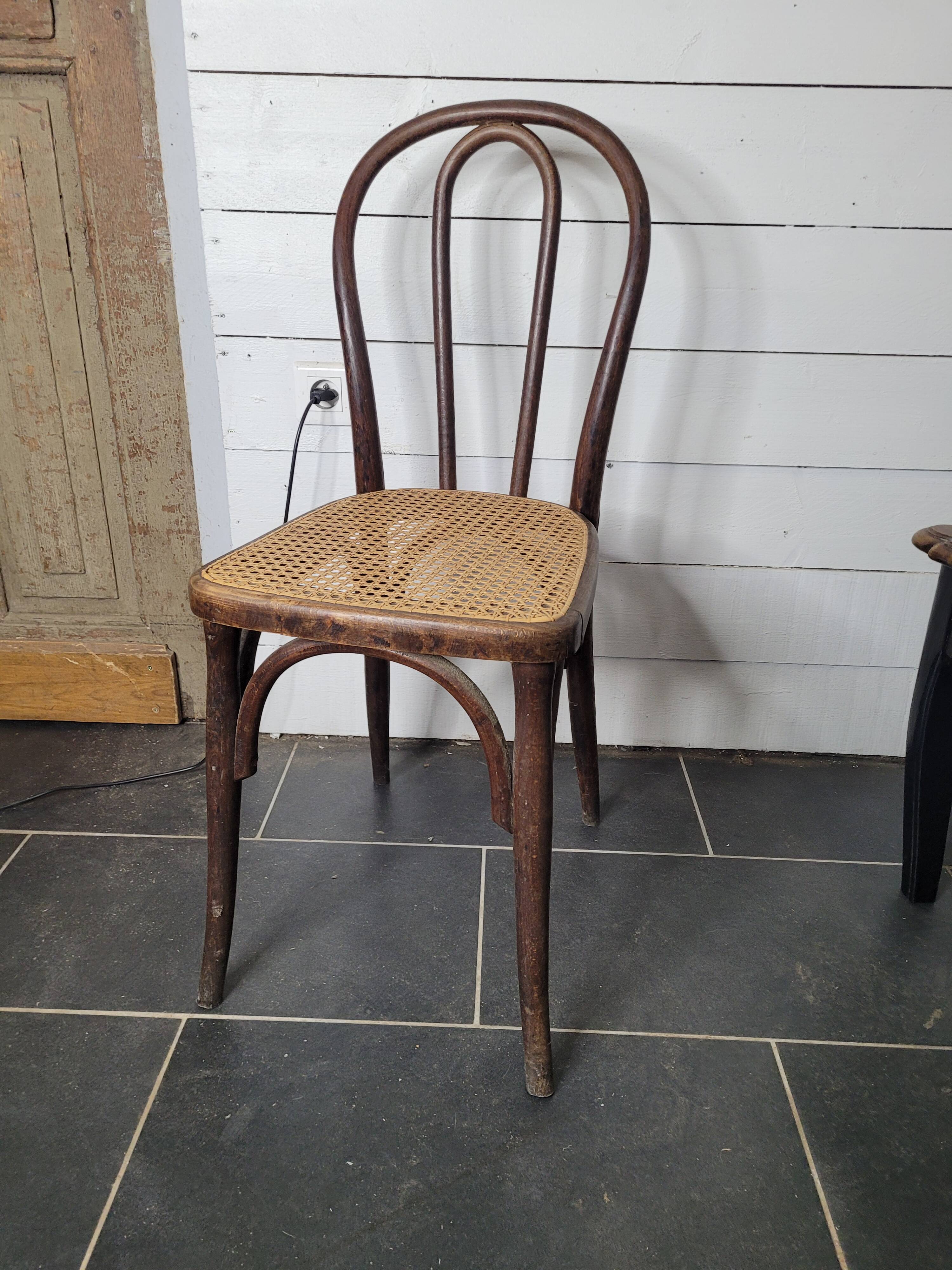 Bentwood bistro chair