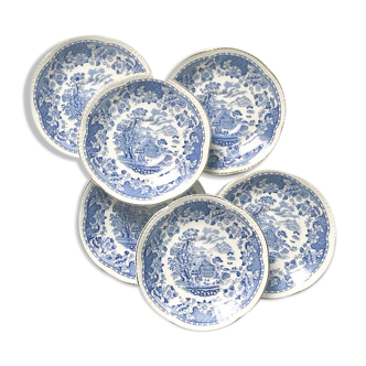 Set of 6 porcelain saucers