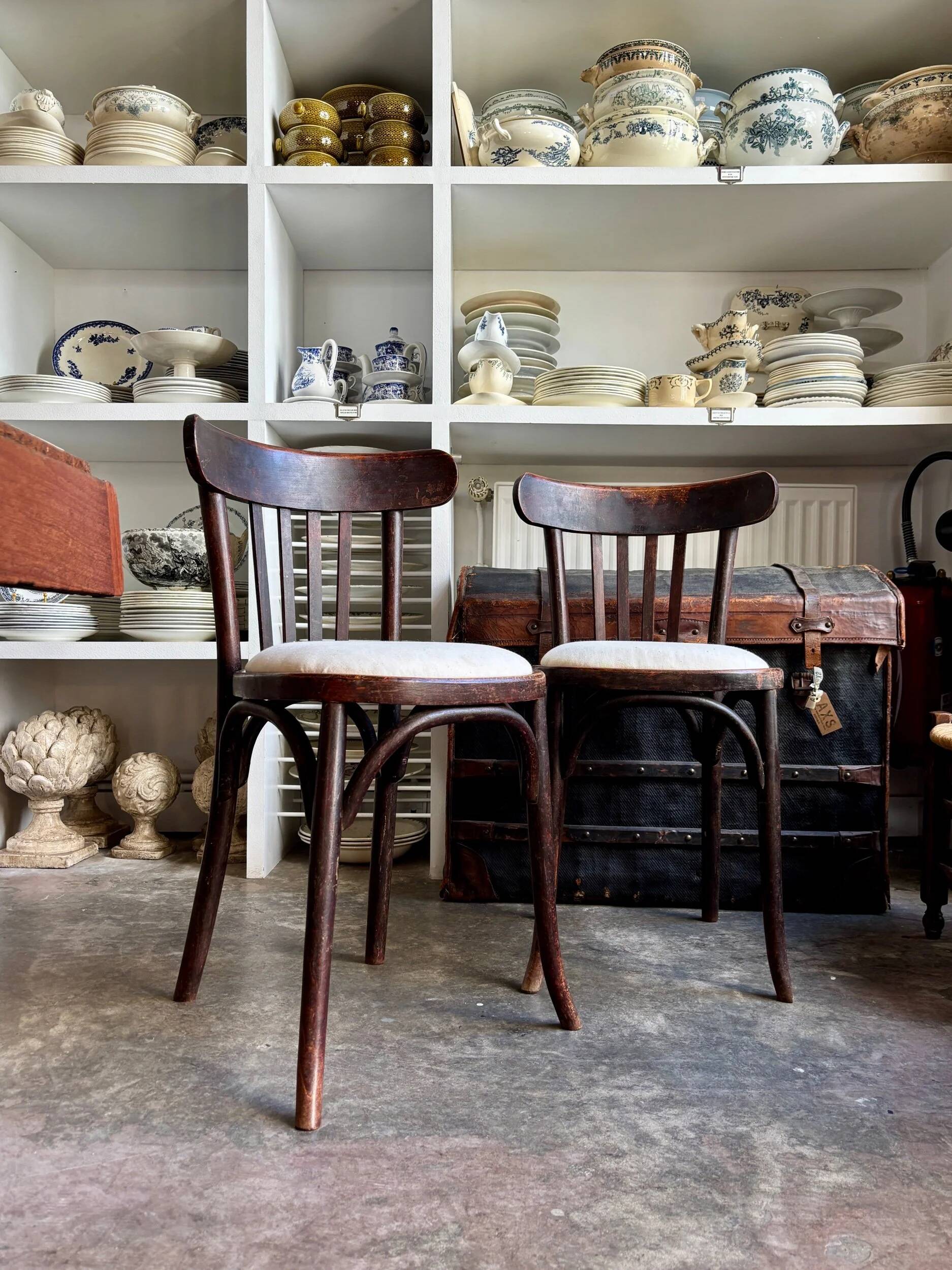 Bistro chair in bent beech and beige mixed fabric.