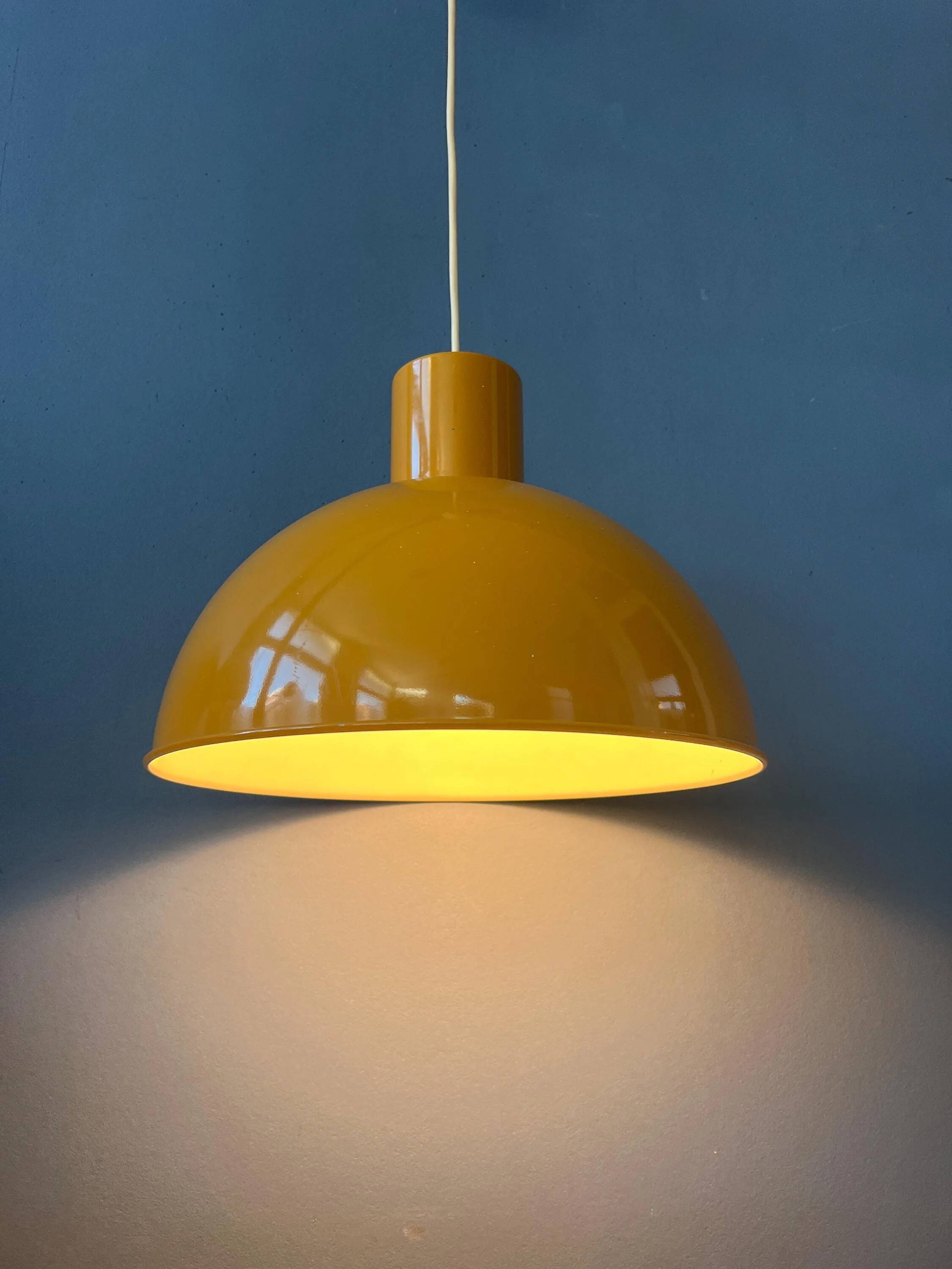 Suspension en émail jaune par Joe Hammerborg pour Fog & Mørup