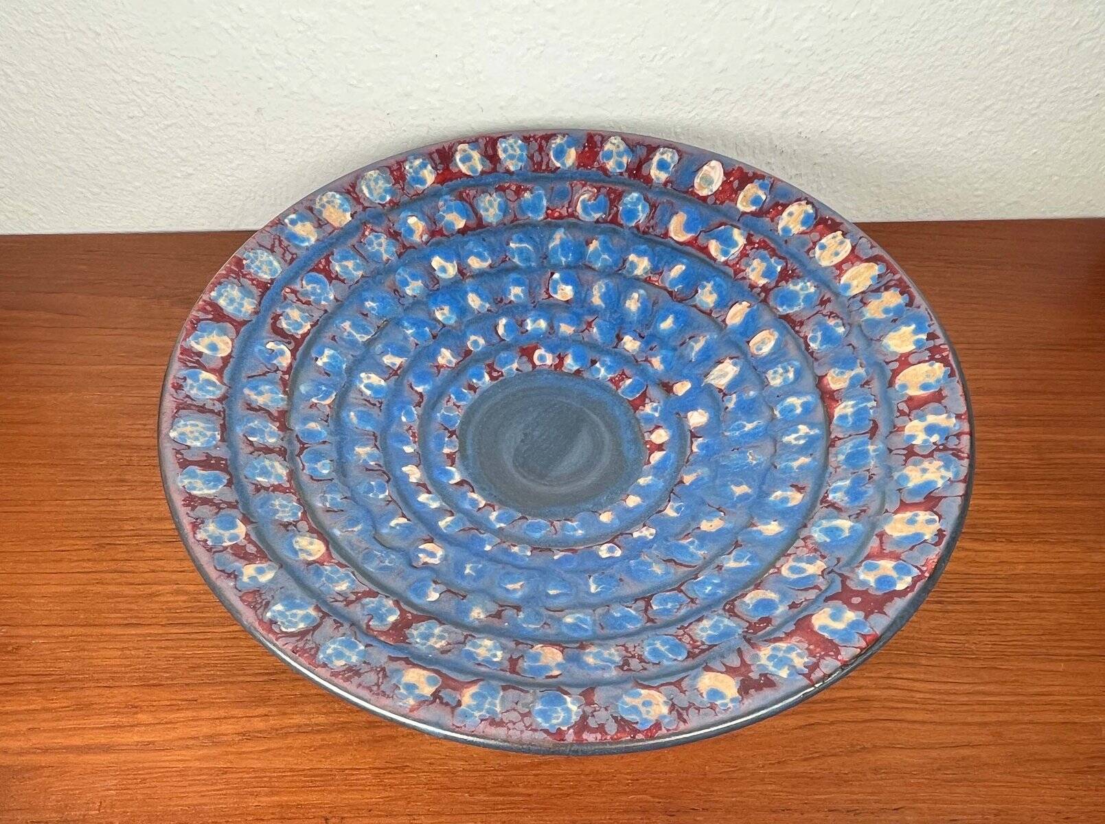 Large Mid-Century Modern German Studio Pottery Decorative Wall Plate by Eva Fritz-Lindner for Karlsruher Majolika, 1960s