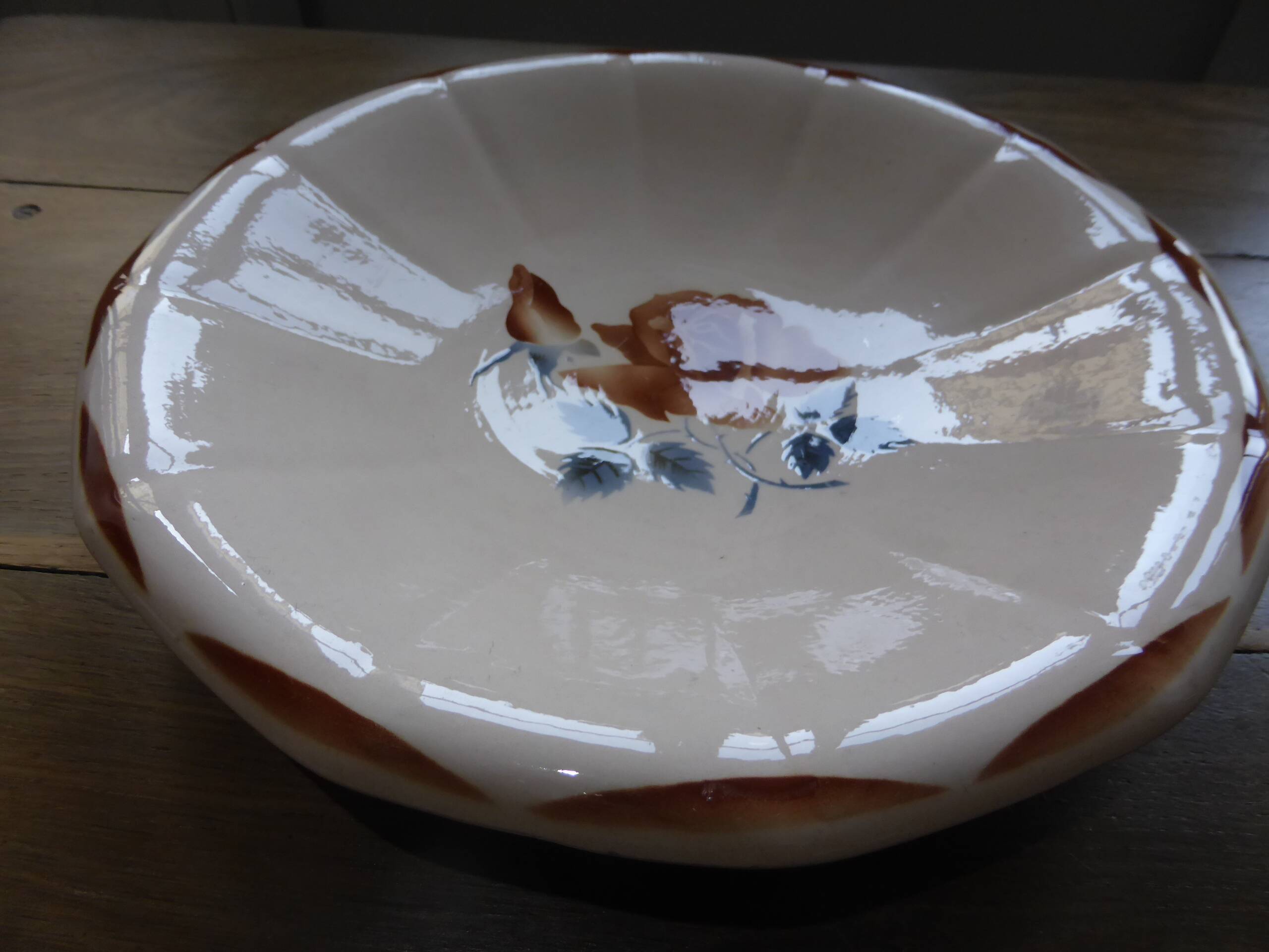 Vintage round dome serving dish from Digoin Sarreguemines 200896