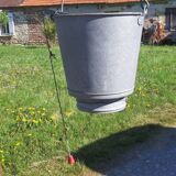 Galvanized aluminum shower seal