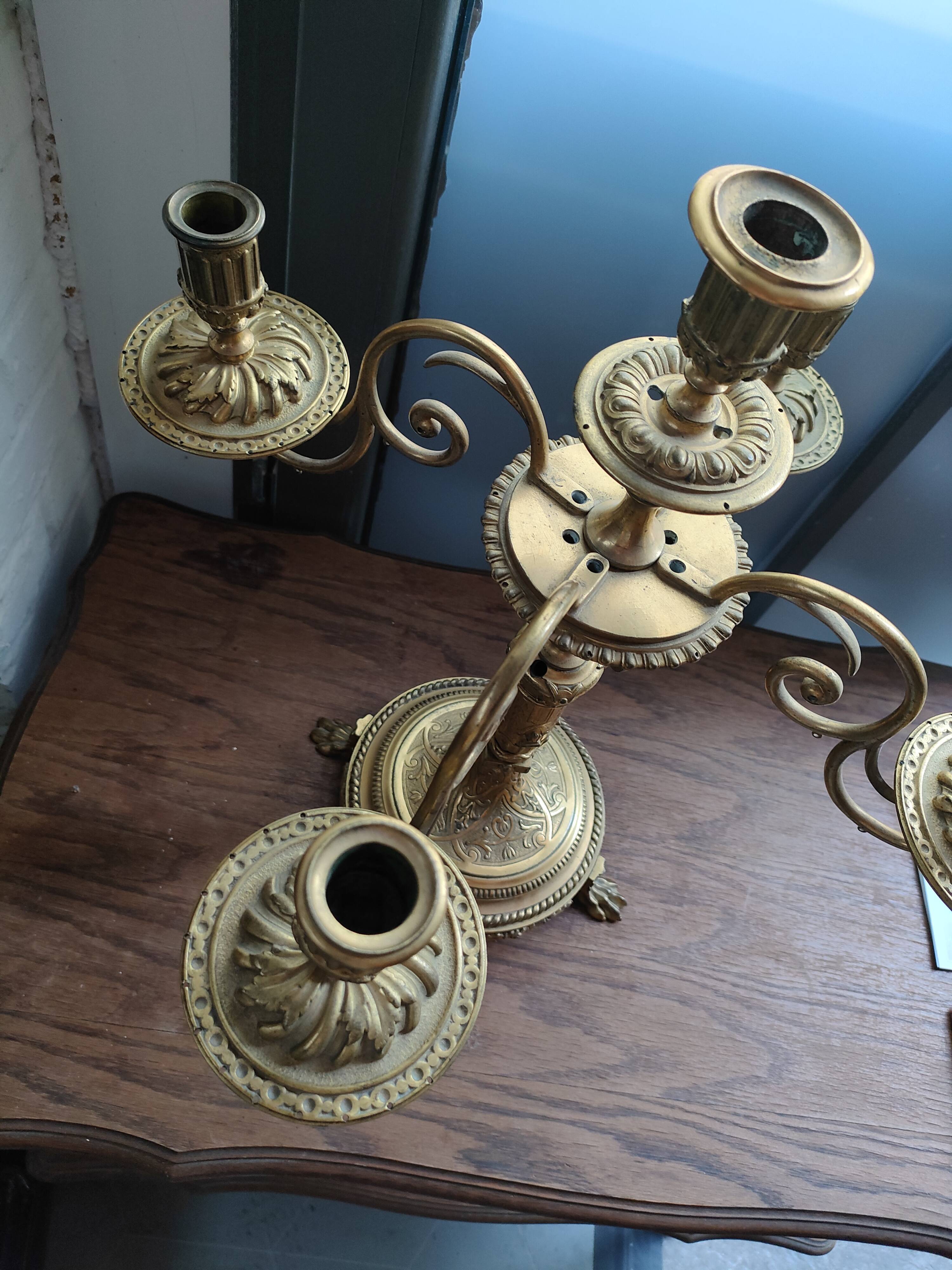 Large gilded bronze candelabrum, Louis XVI style, late 19th century – 5 lights
