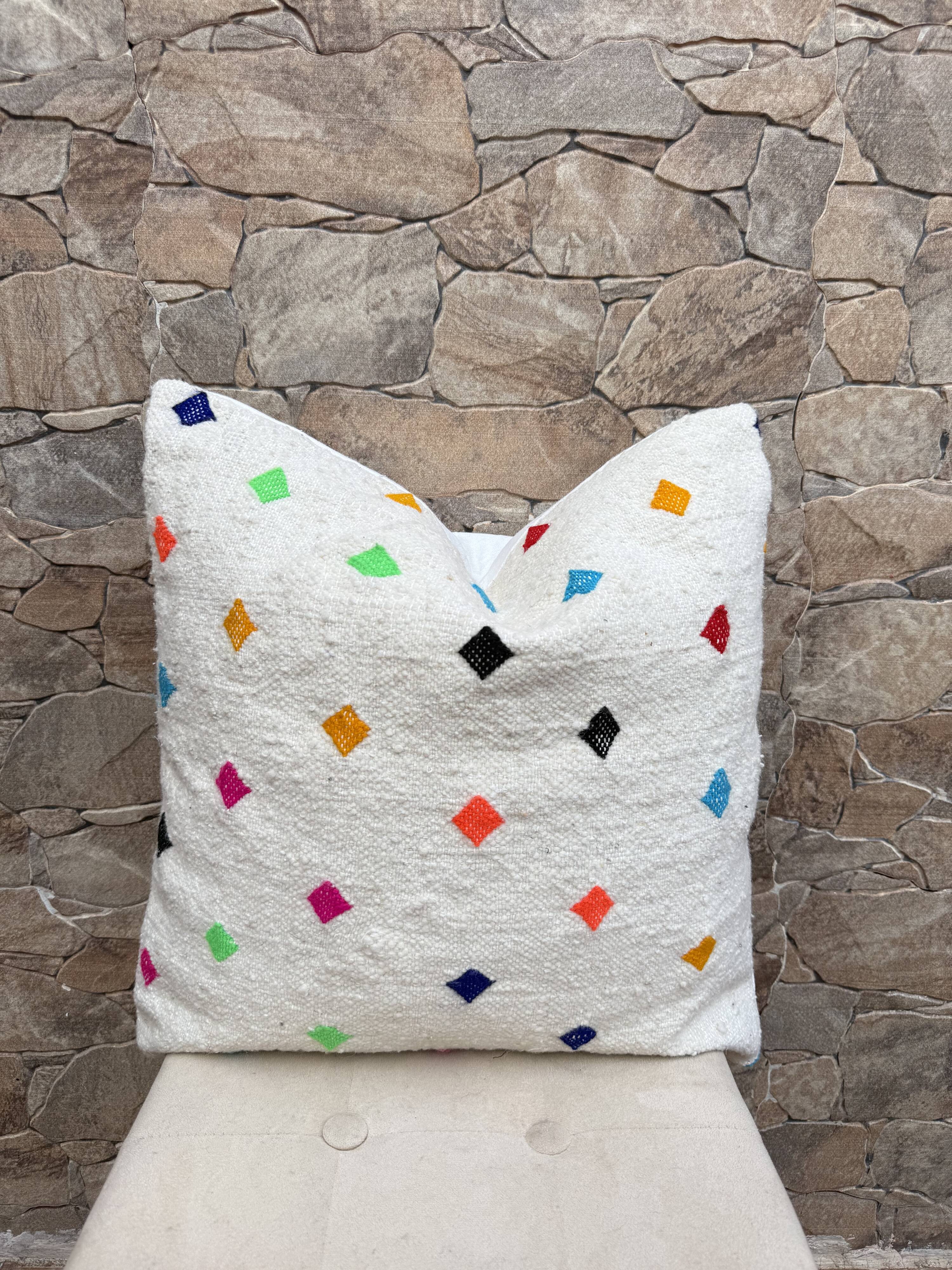 Handmade Berber wool Kilim cushion: Moroccan floor cushion