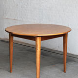 Extendable dining table, round to oval, 1970s