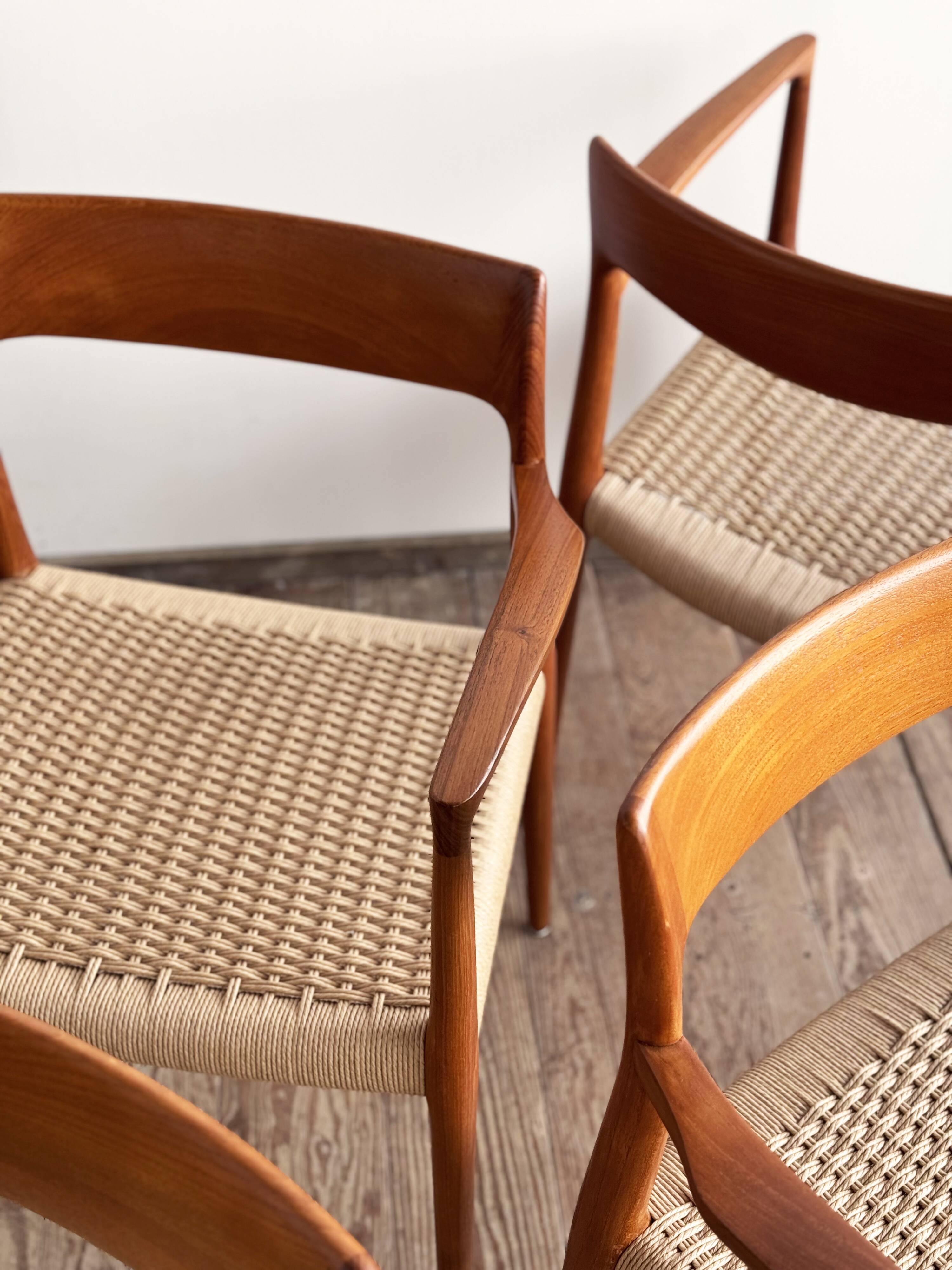 Chaises de Salle à Manger Danoises  Modèle 57 en Teck, Niels O. Møller,  JL Mollers, Ensemble de 6