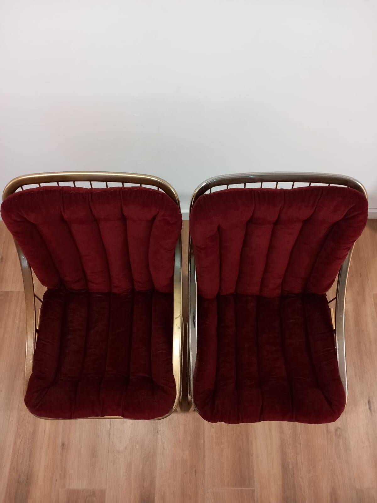 Une paire de chaises Italie années 1970