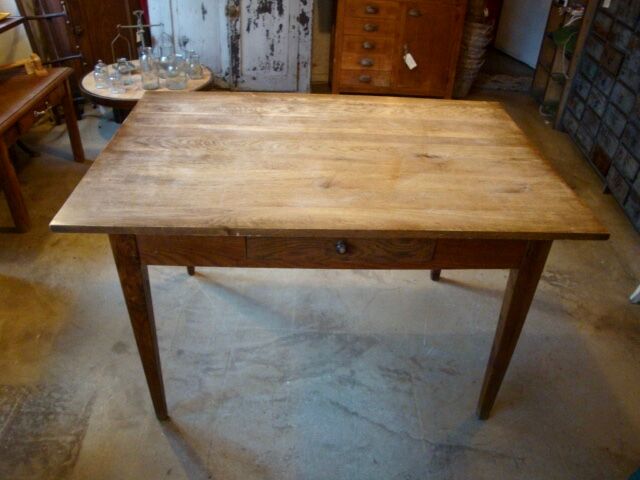 Oak table