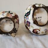 2 vases en porcelaine et piètement en bronze, XIXème s.