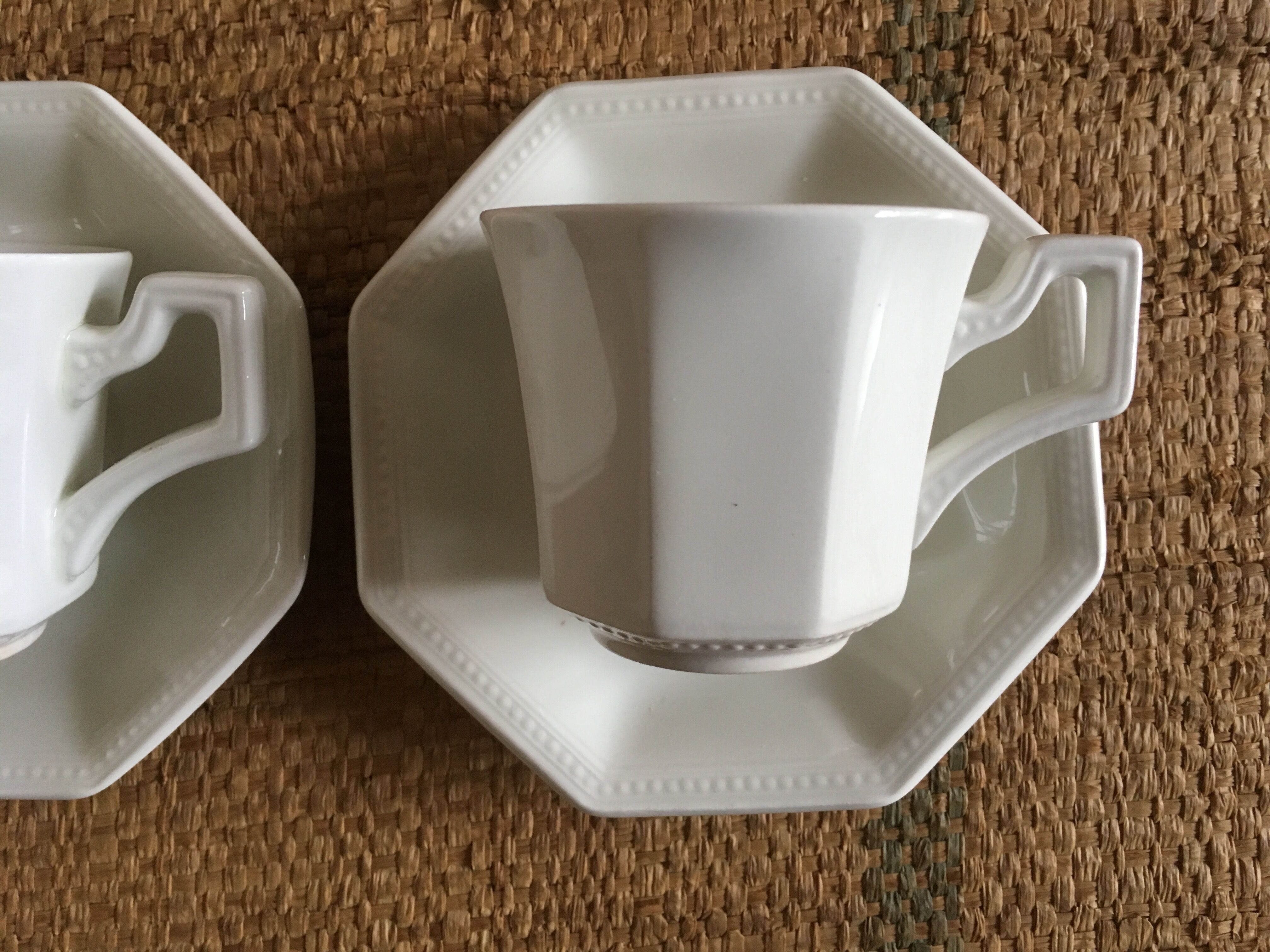Set of 3 cups Johnson Brothers pearls, Greek Revival English