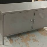 Petit meuble / enfilade indus  gris souris.