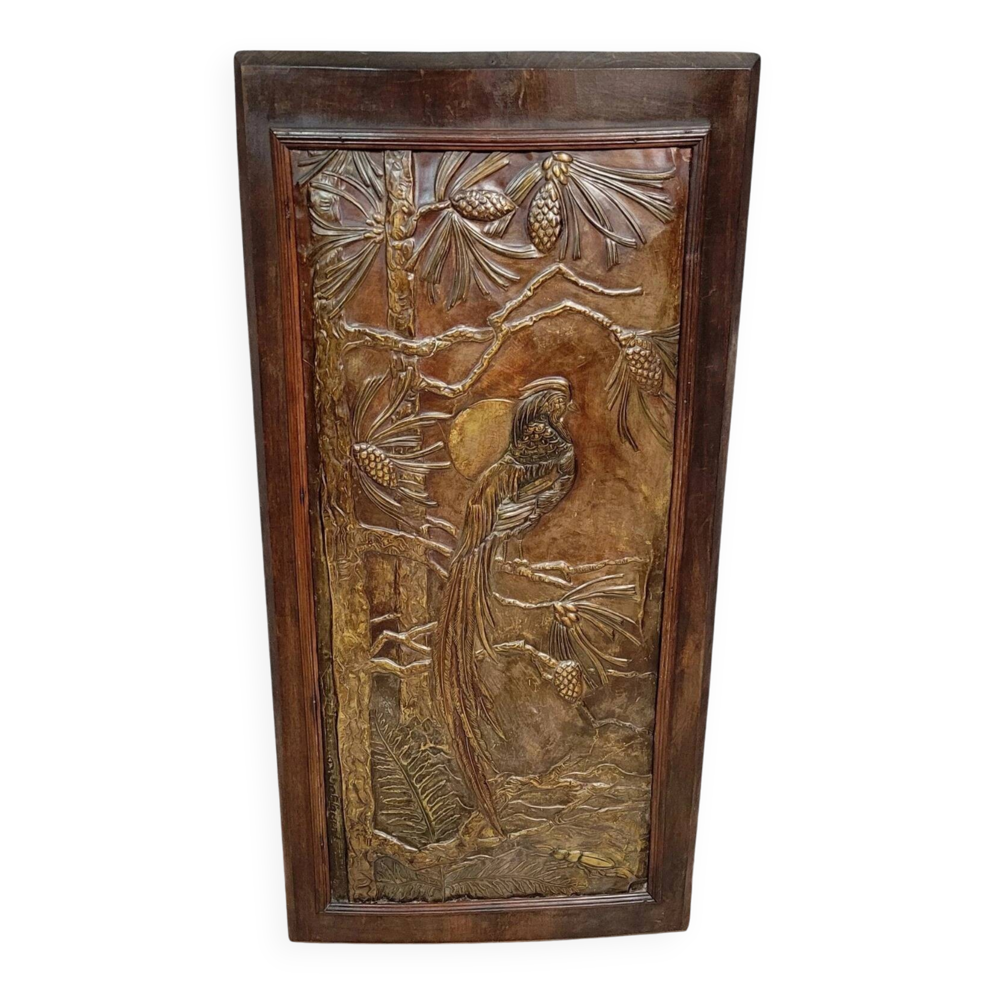 Large wood panel / bas relief Japanese style in embossed copper / signed