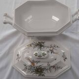 Lallier earthenware soup tureen in Moustiers