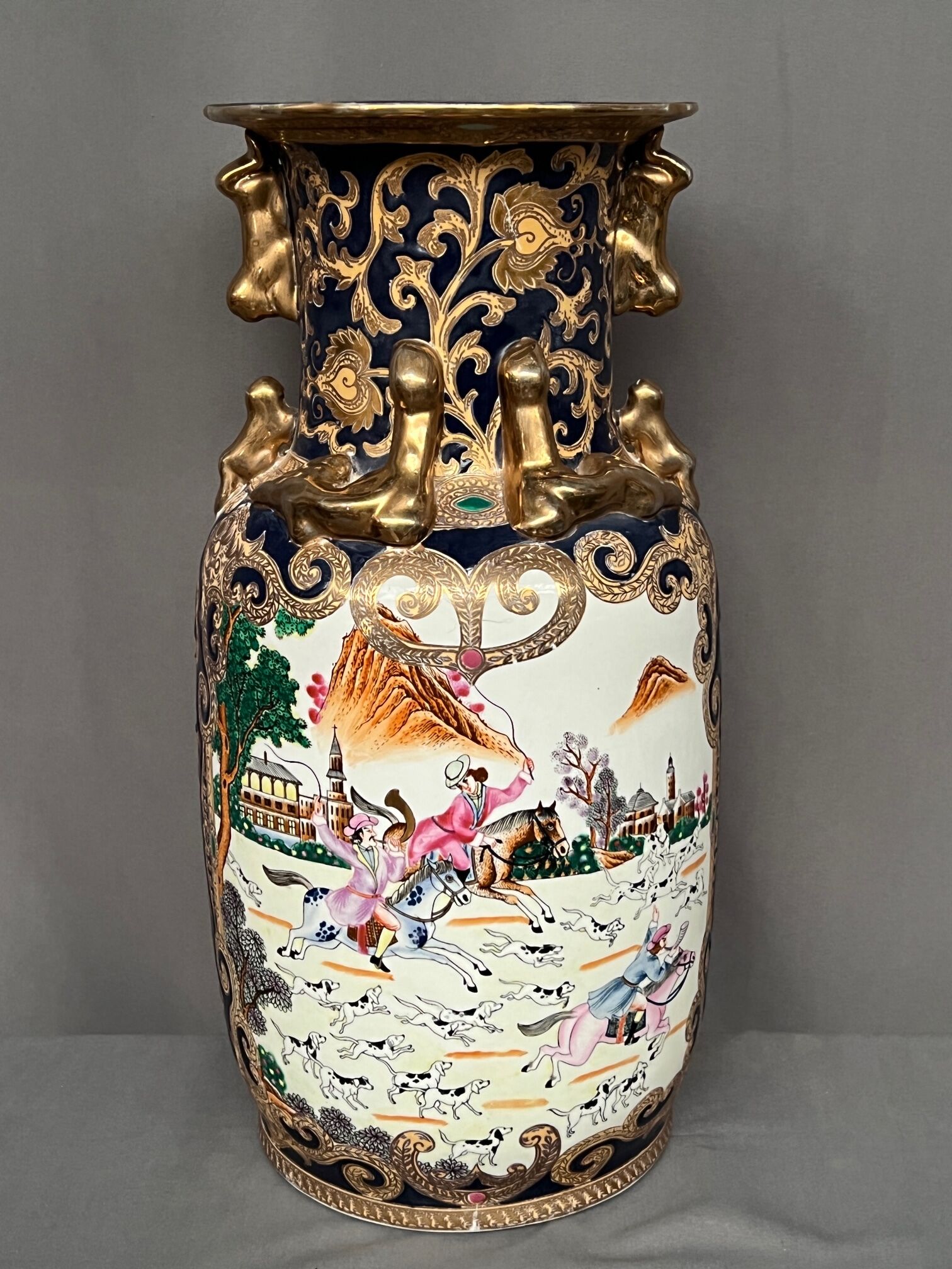 Vase, relief paint, gilding