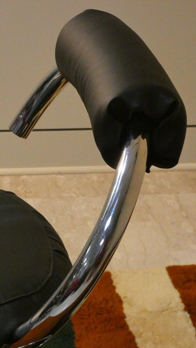Cobra chairs in steel and black leather by Giotto Stoppino, 1970s, set of 5.