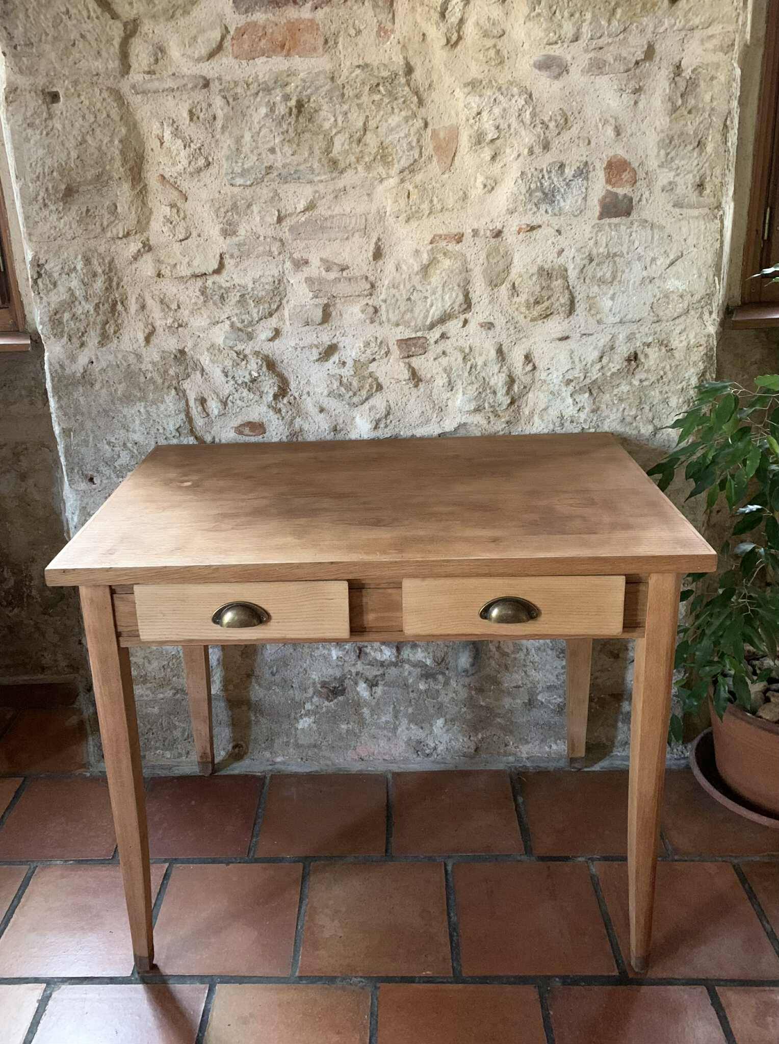 Small farmhouse table