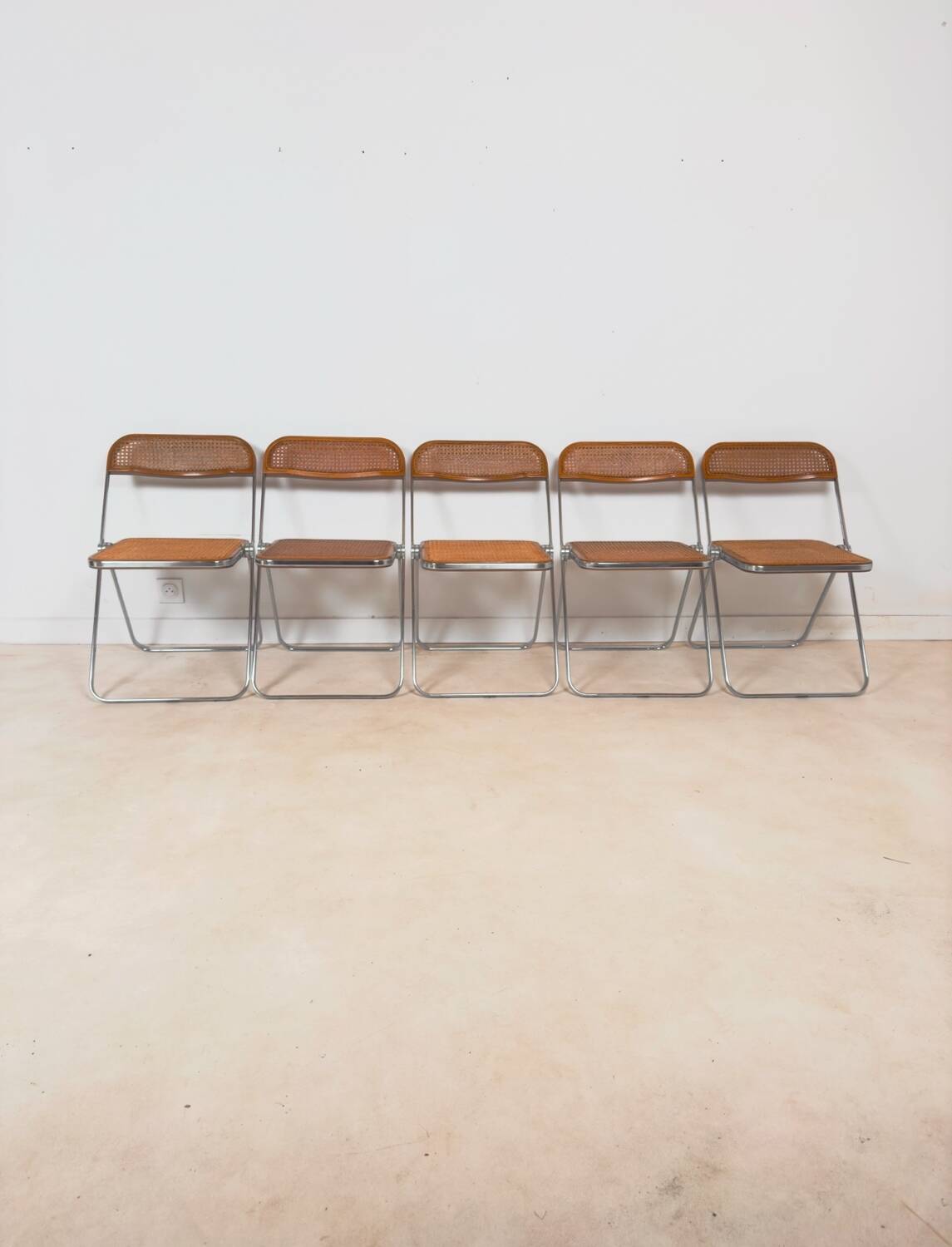 Ensemble de 5 chaises « Plia » par Giancarlo Piretti pour Castelli
