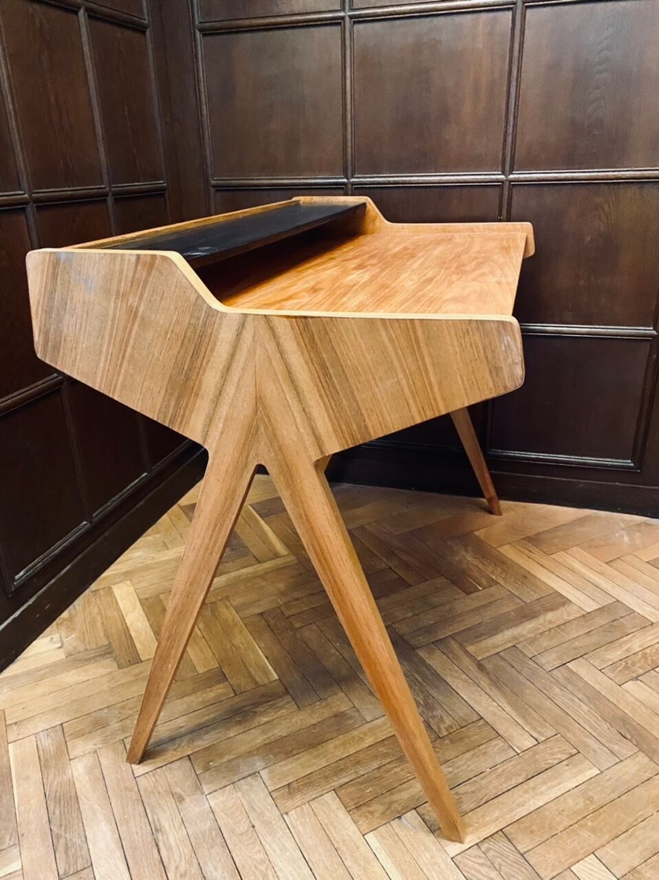 Famous Bureau Desk „ Lady Desk“ by Helmut Magg for WK Möbel, 1950s
