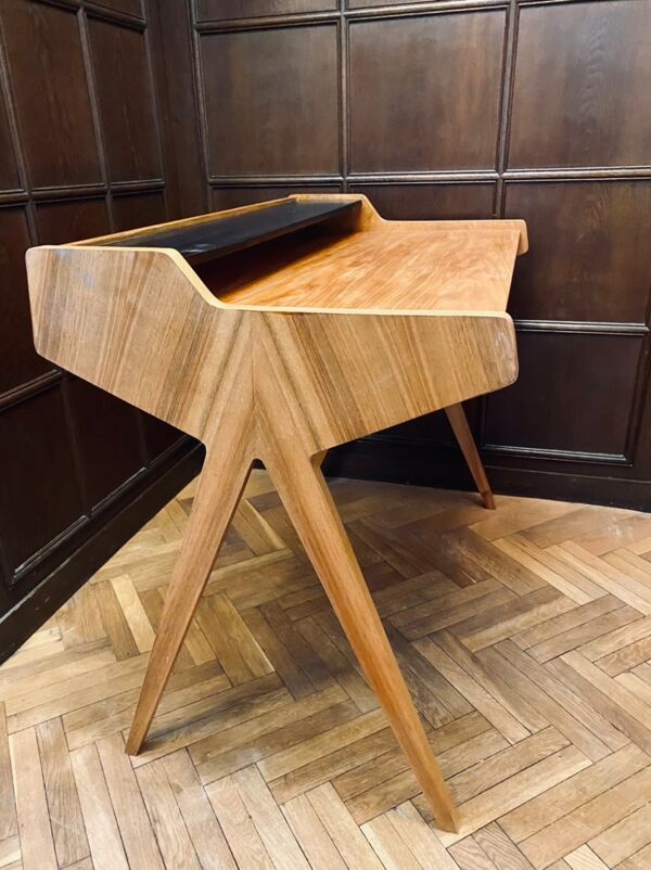 Bureau de bureau « Lady Desk » par Helmut Magg pour WK Möbel, années 1950
