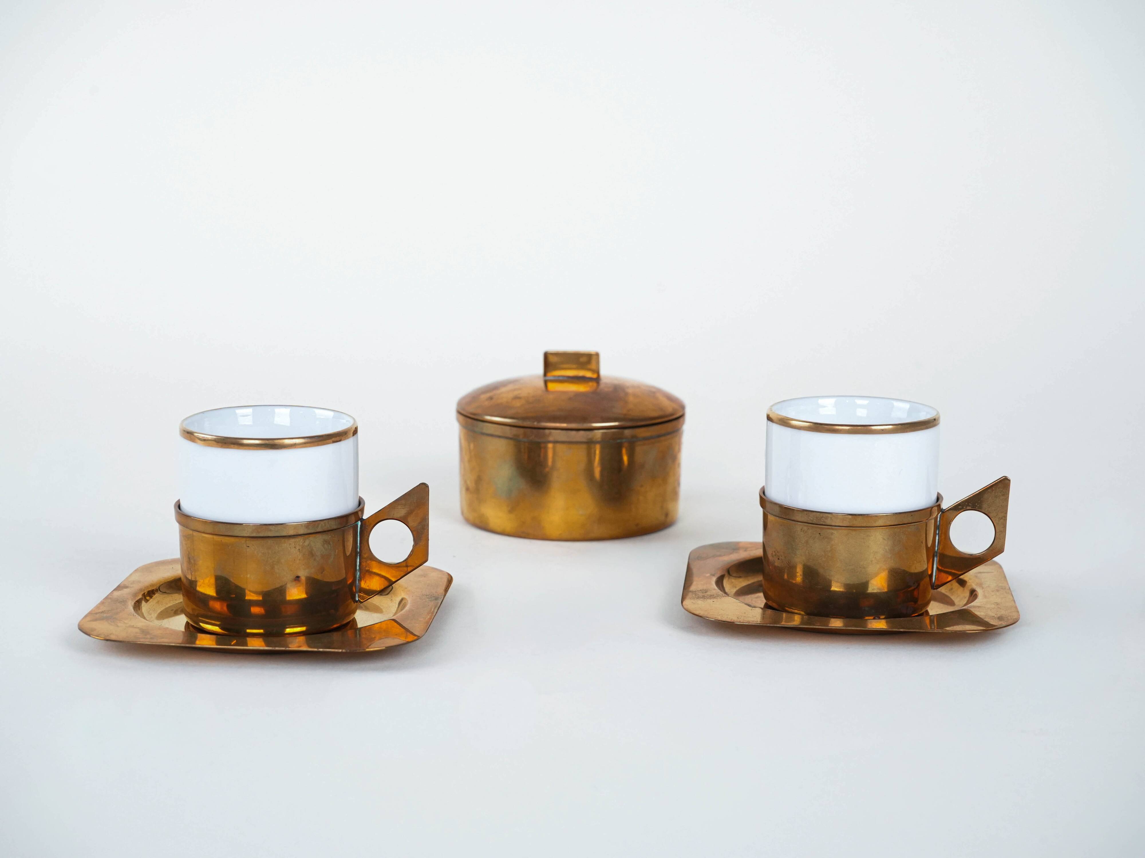 Service à café en porcelaine, design italien, années 1970, designer : Claude Delvé, manufacture