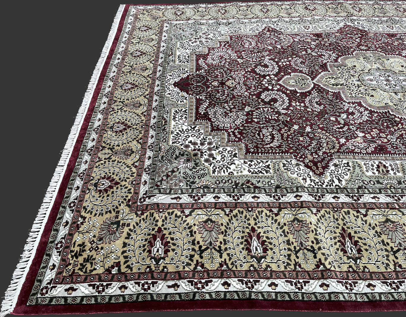 Tapis pakistanais laine de soie 383x281cm