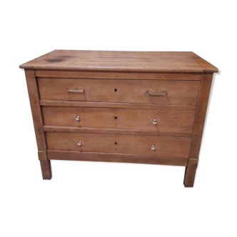 Oak chest of drawers