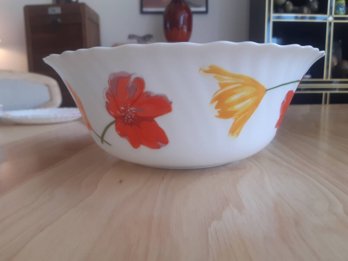 A Luminarc floral salad bowl