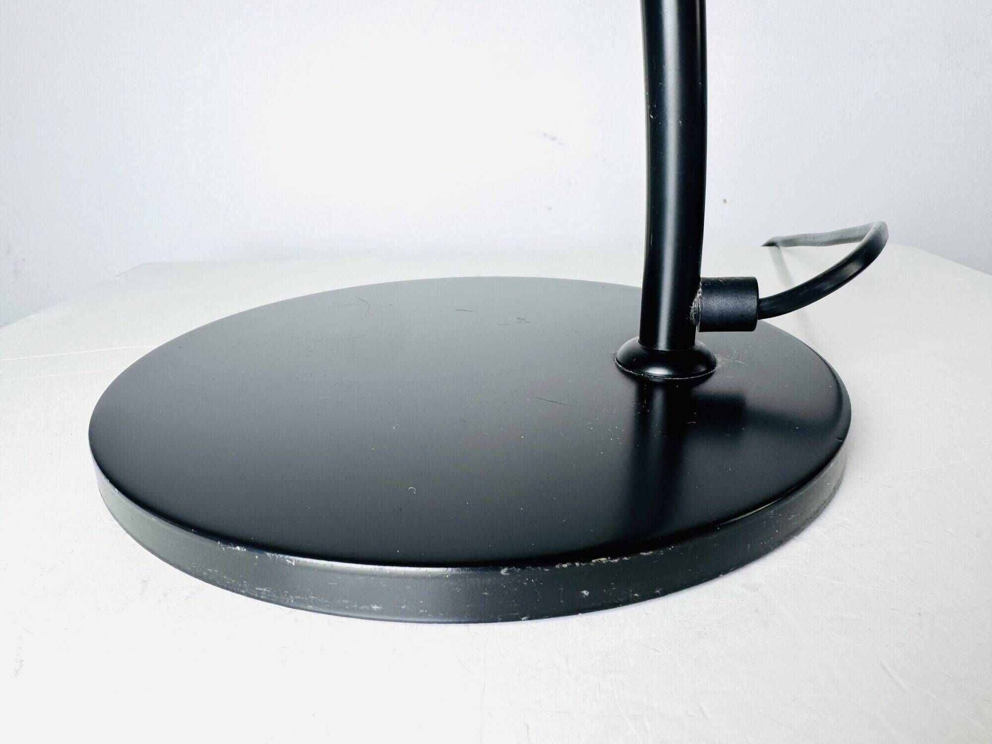 Lampe de table sculpturale postmoderne par Hala Zeist, Pays-Bas, années 1980.