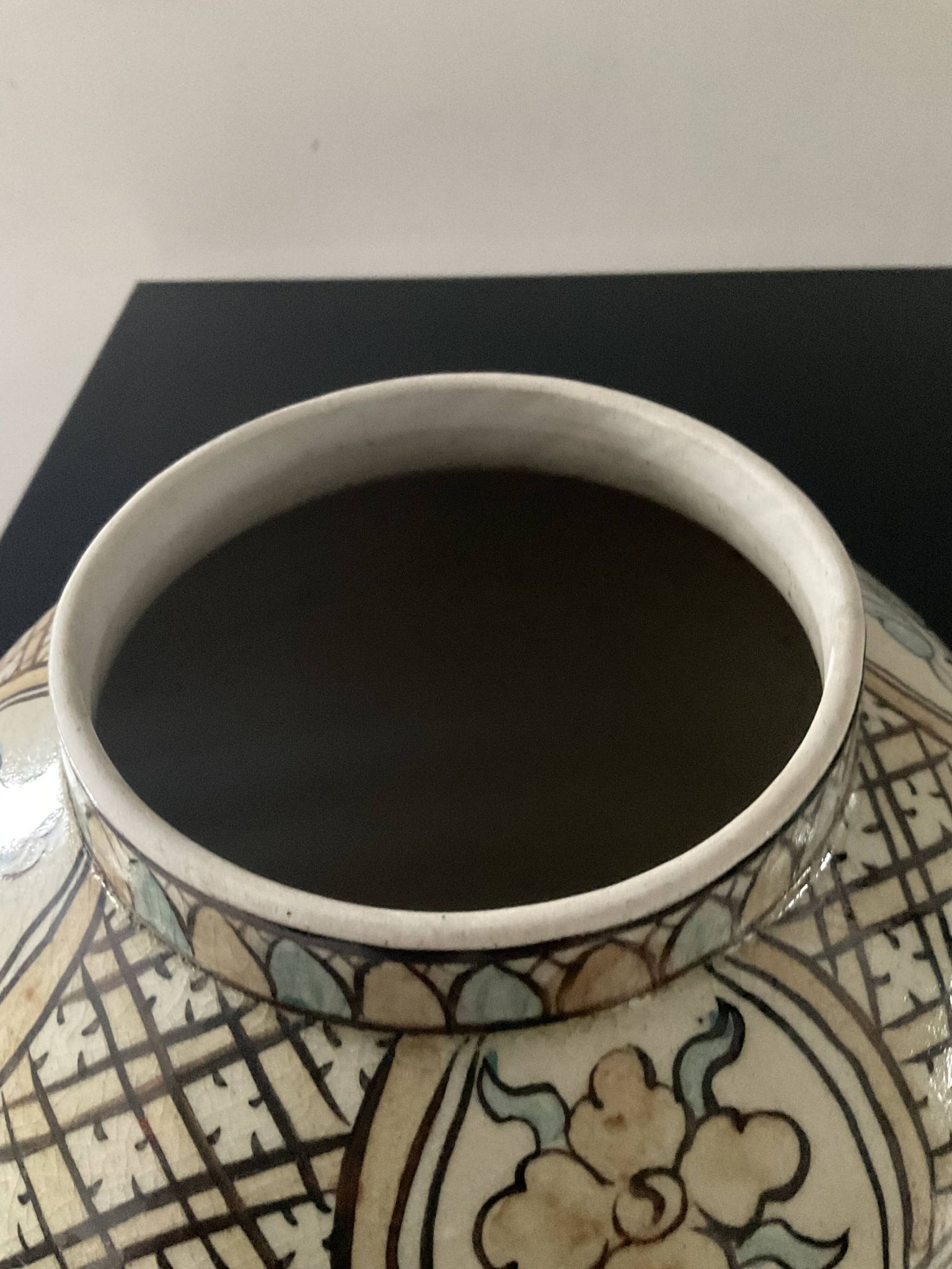Pot couvert vintage en grès