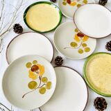 Set of 8 mismatched vintage dessert plates