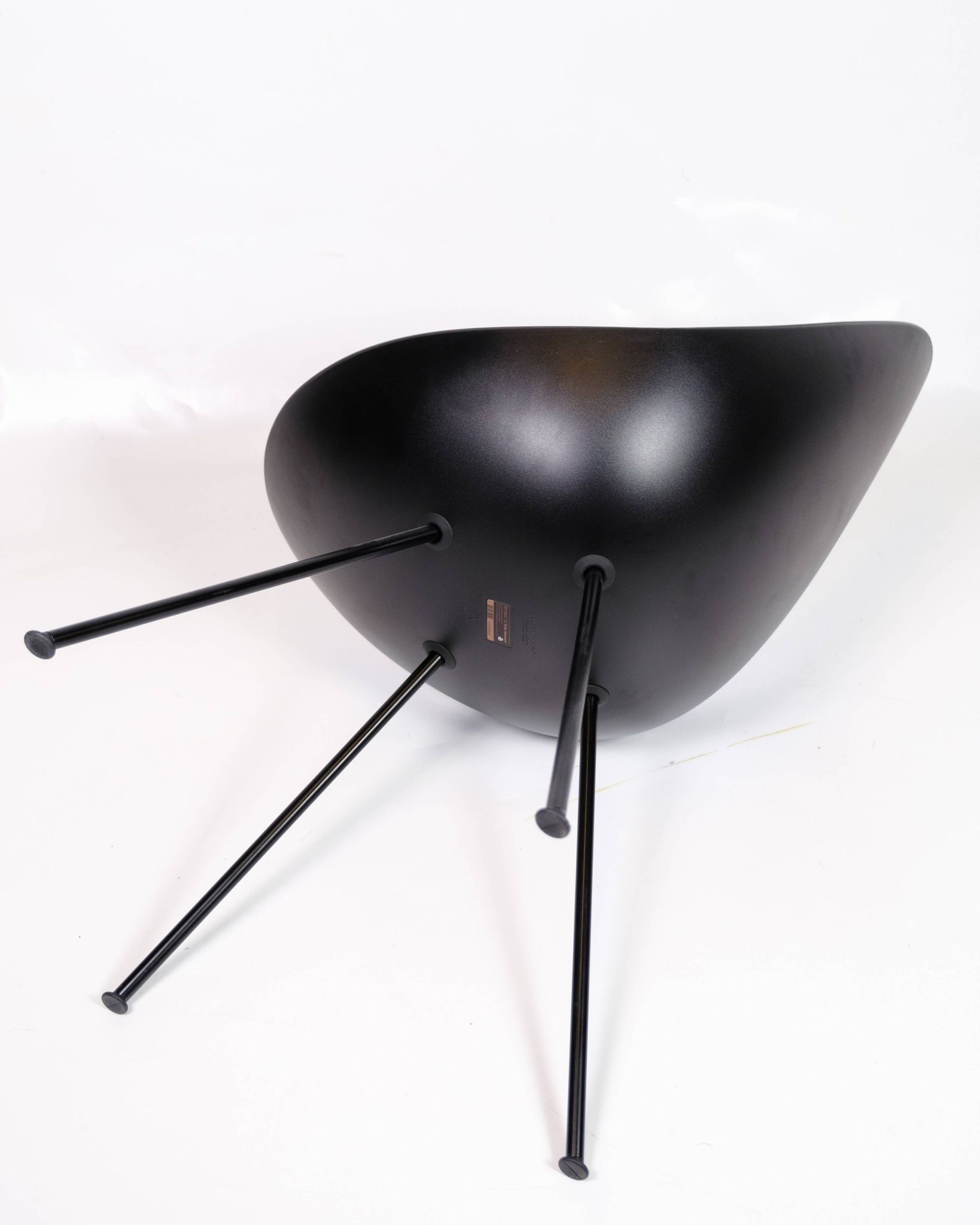 Set Of Four Dining Chairs Model 3110 Made In Black By Arne Jacobsen For Fritz Hansen From 2016s