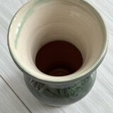 Green marbled ceramic vase