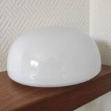 Opaline globe, diameter 20 cm