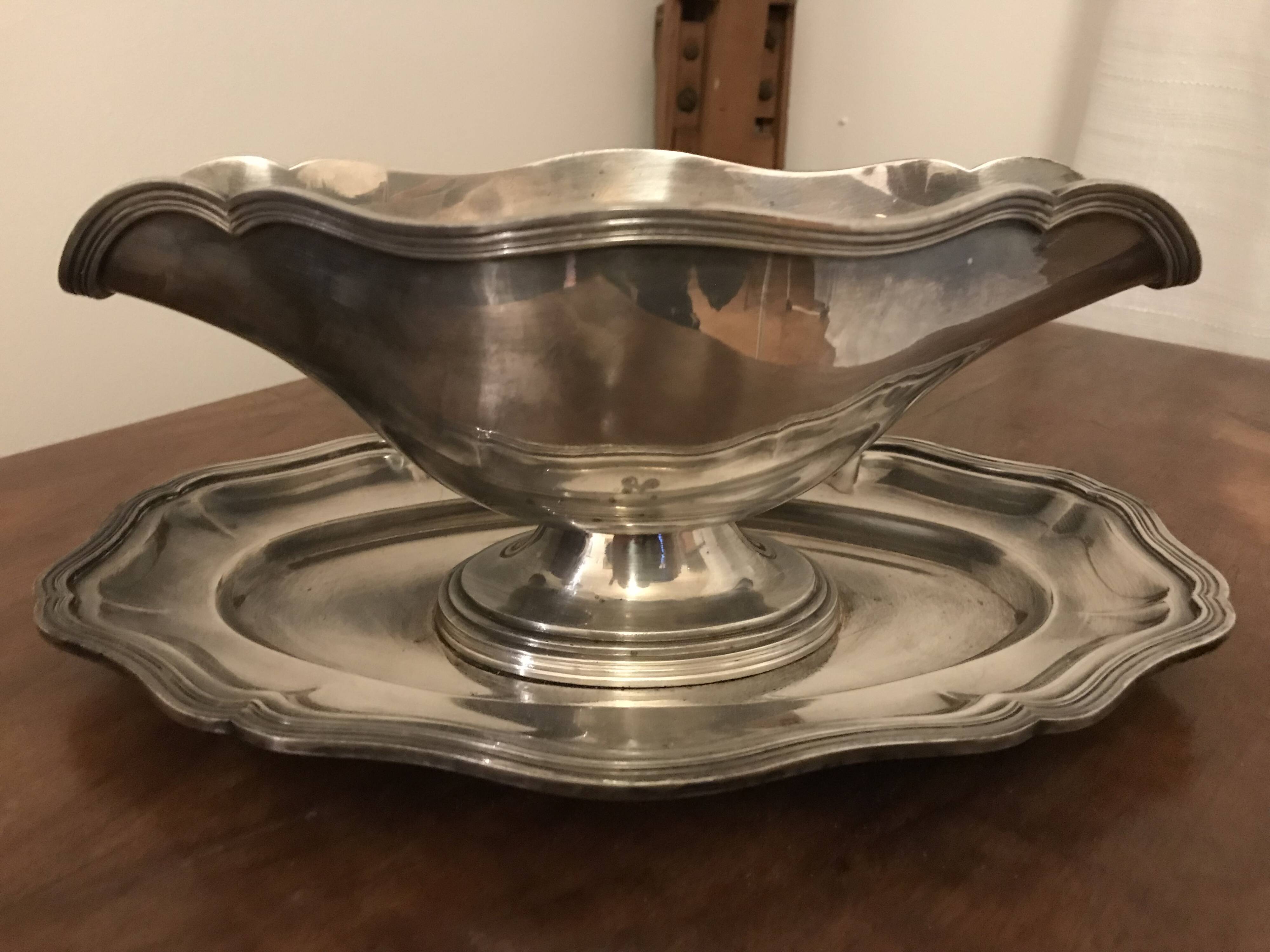 Silver metal sauceboat