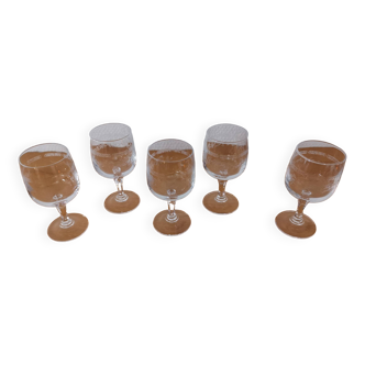 Set of 5 old port glasses with engraved crystal stems