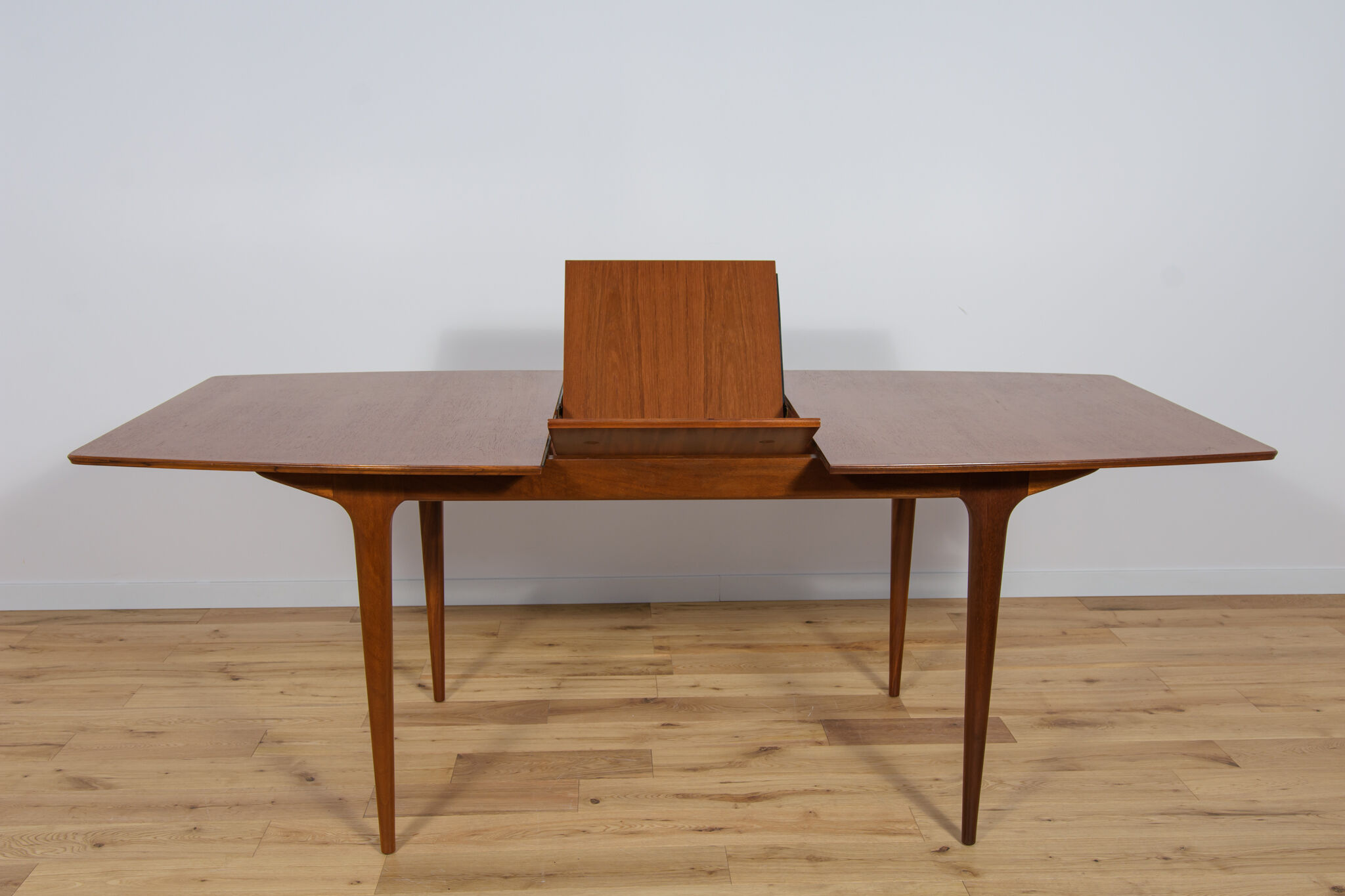 Mid-century teak extendable dining table from mcintosh, 1960s