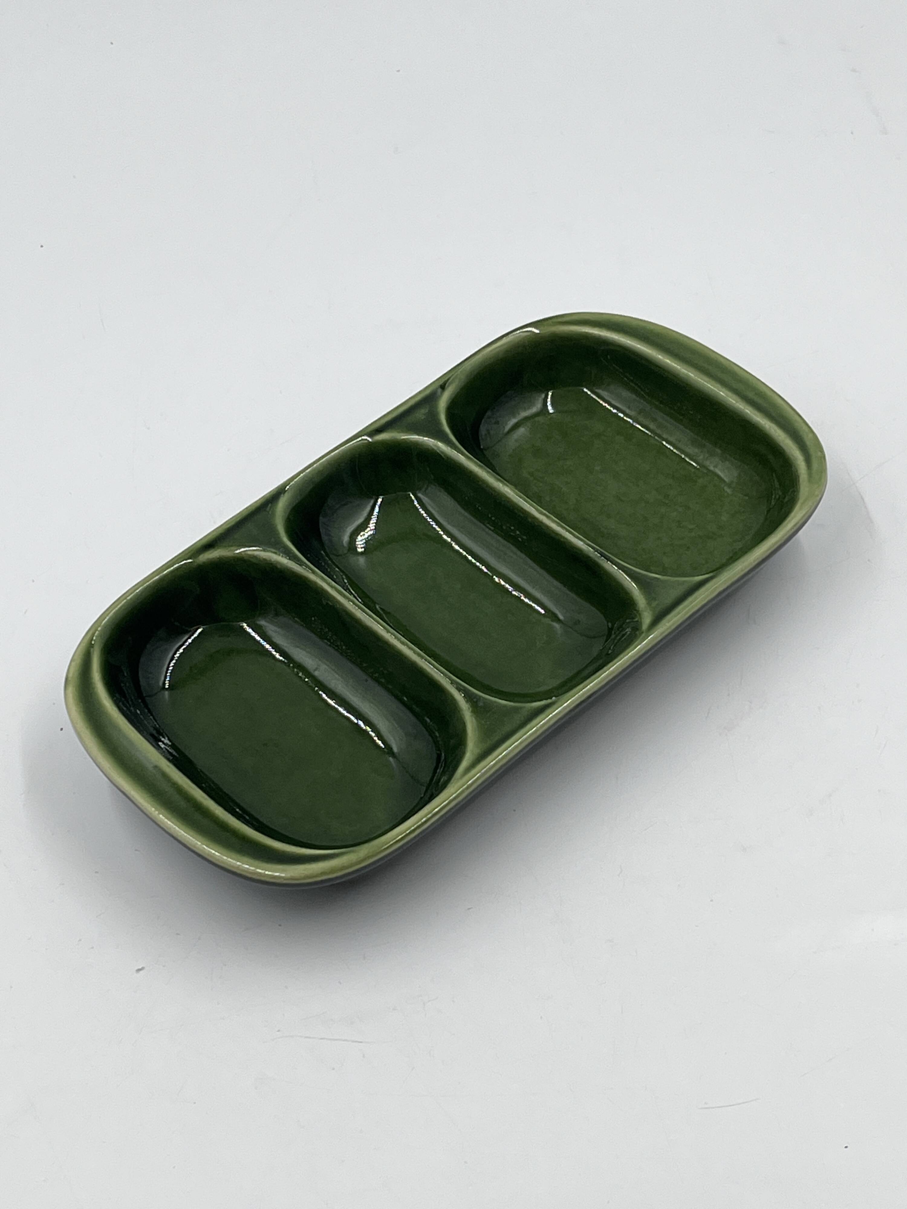 Vintage green ceramic aperitif plate from the 1970s.