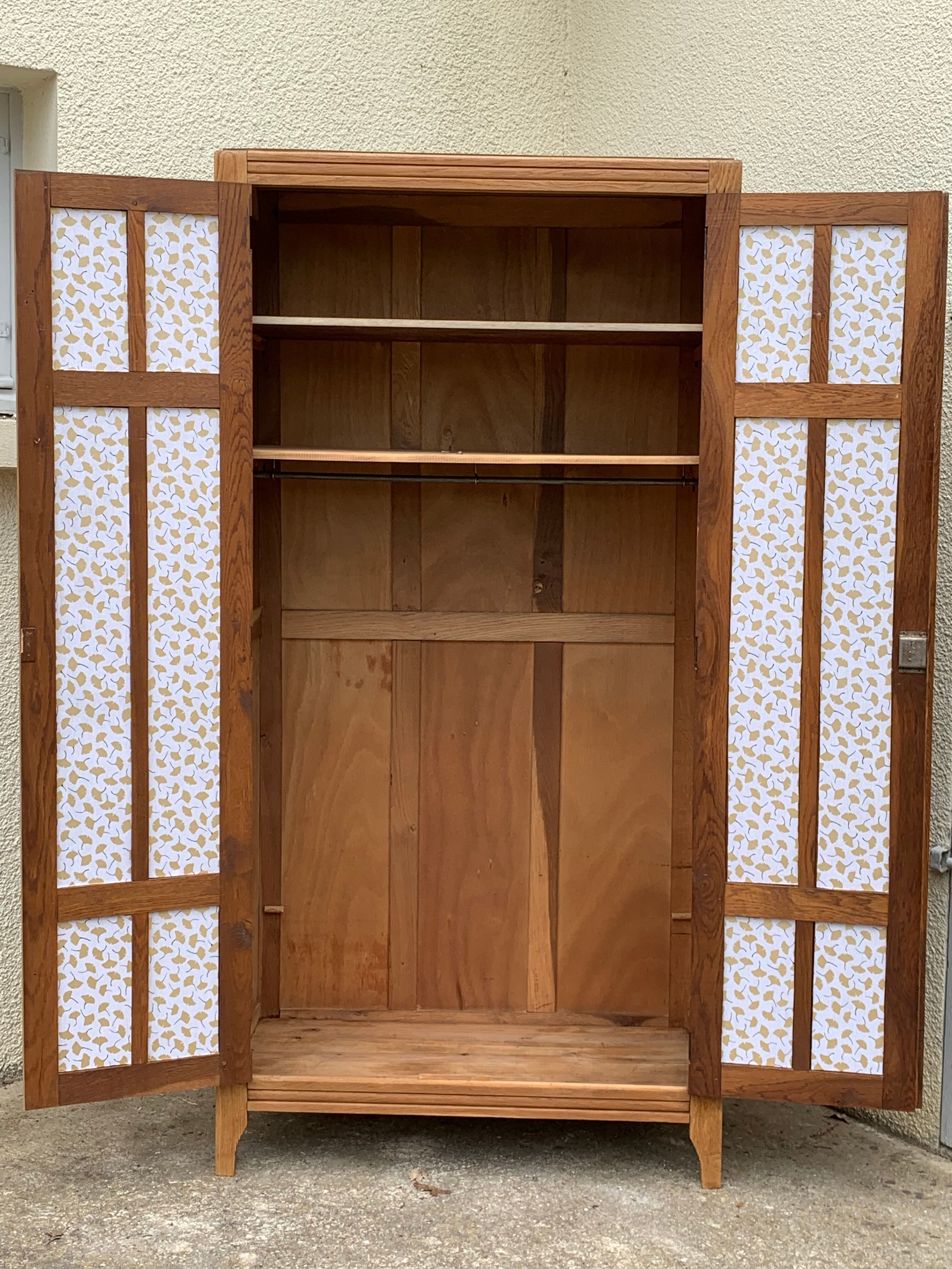 Parisian wardrobe paneled 1930 raw wood