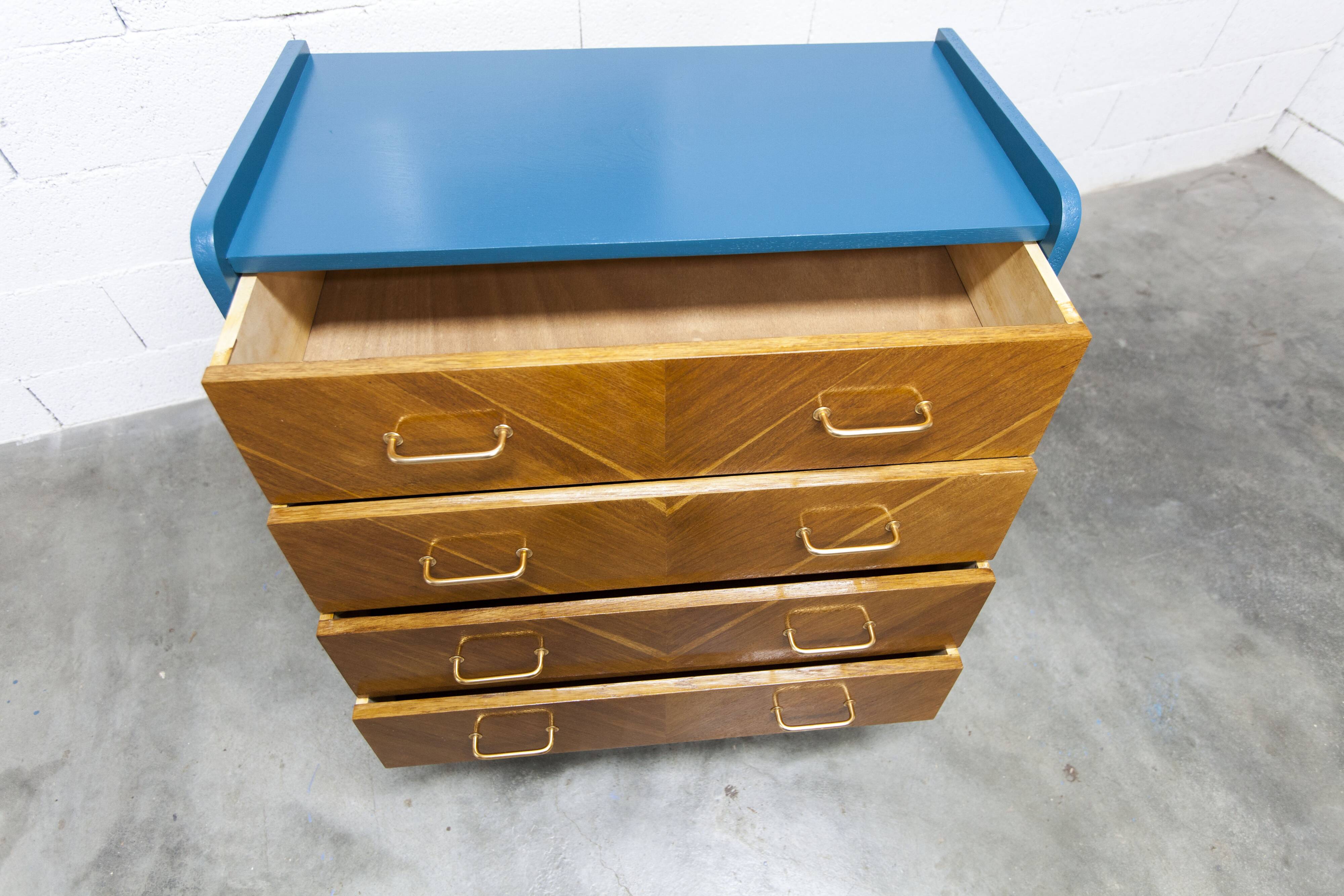 Commode scandinave 1960 atypique bleu Satiné 4 tiroirs