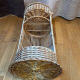 Wicker bottle holder