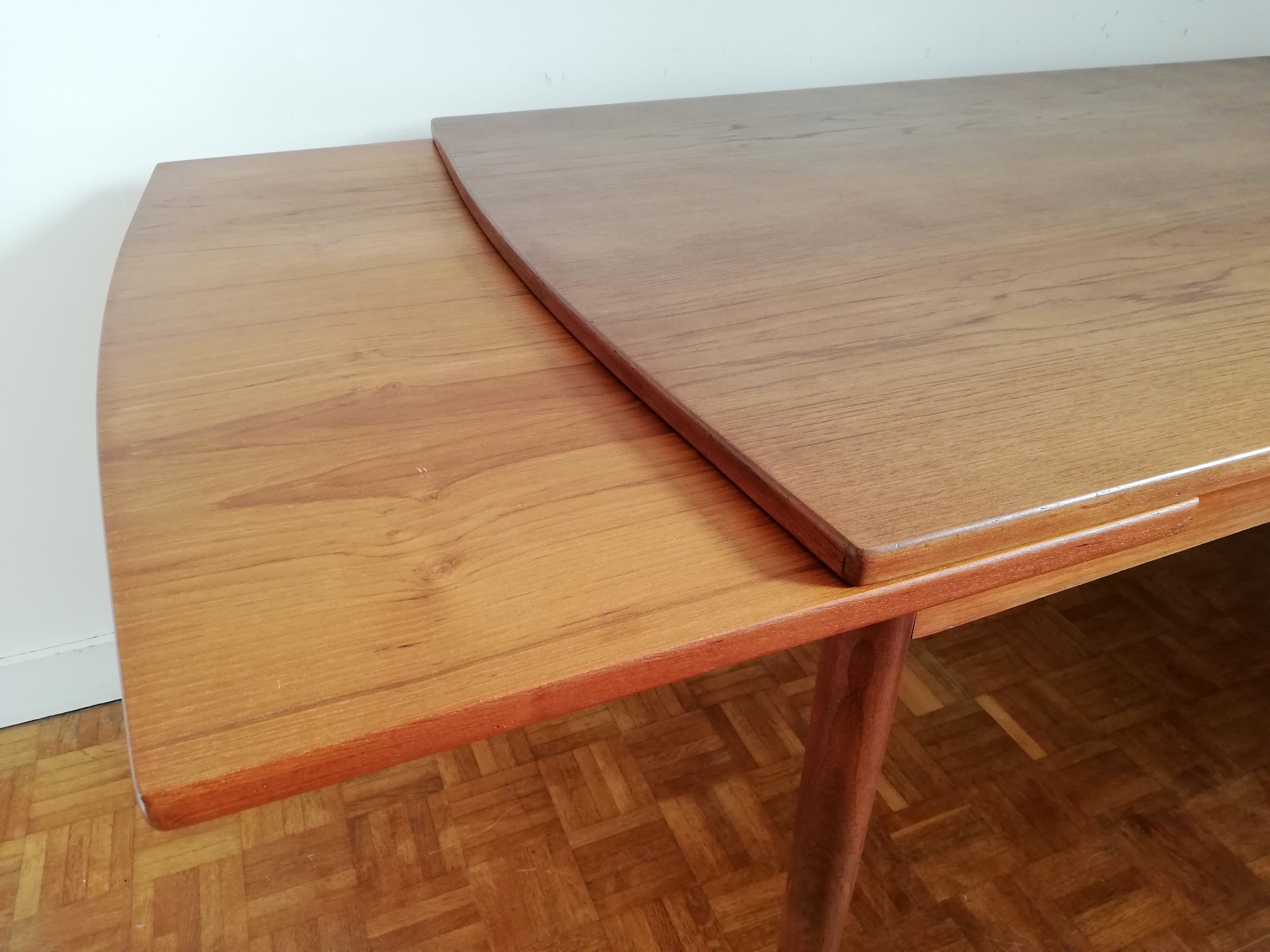 Danish table Rogenstrup Mobelfabrik